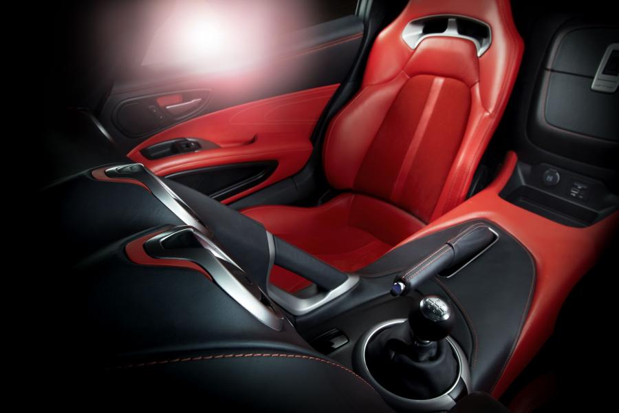 Интерьер SRT Viper GTS (VX) 2012 года  (фото 35 из 60)
